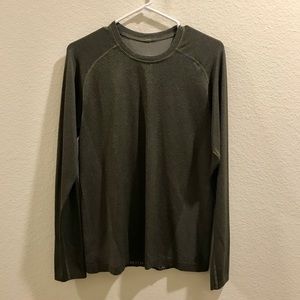 lululemon Metal Vent LS (SMALL)